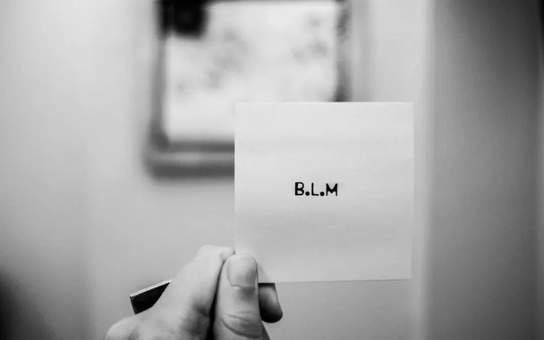 Consejos de Marcas: Cómo Entender los Nombres que No Funcionan como Marca